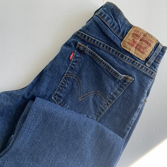 Levi’s 550 Jeans Women’s Stretch Boot Cut - Size 12M (32 x 31.5) - Dark Blue - Picture 1 of 13